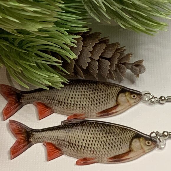 Fish Earring, Fishing Jewelry, Silly Animal Earring, Novelty Earring, Gift Idea - Picture 4 of 8